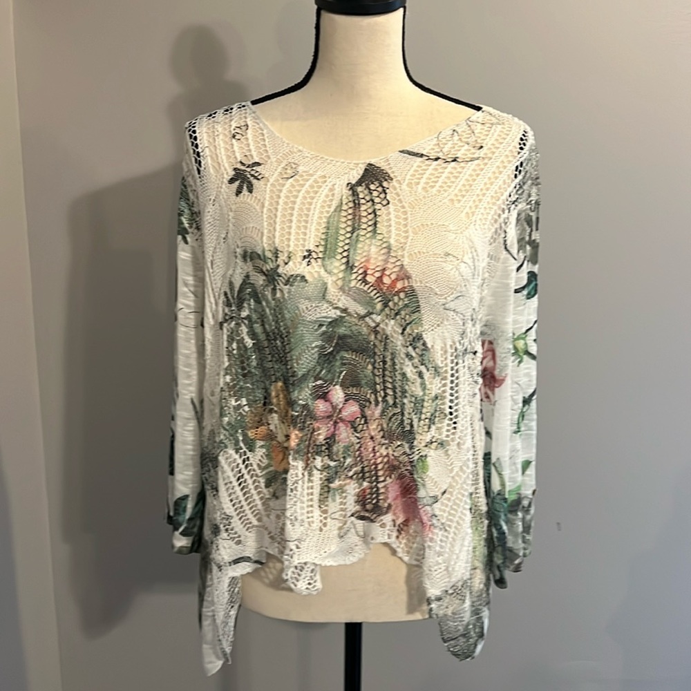 Cute Ladies Top